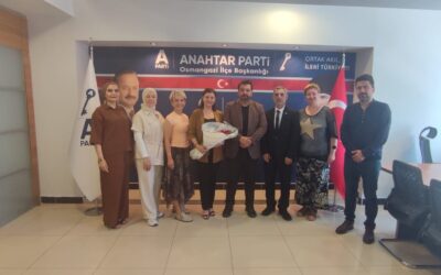 Nalan Usta’dan Siyasi Partilere Kongre Daveti